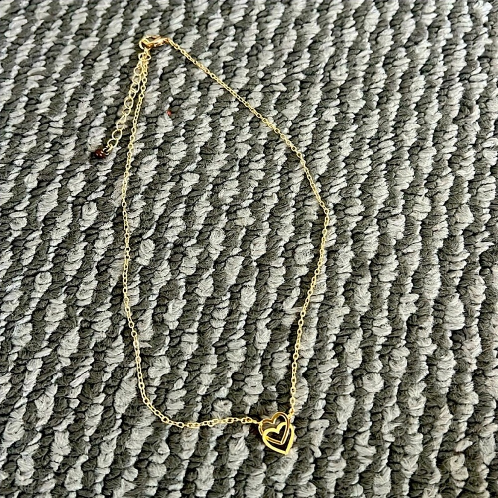 Gold heart necklace